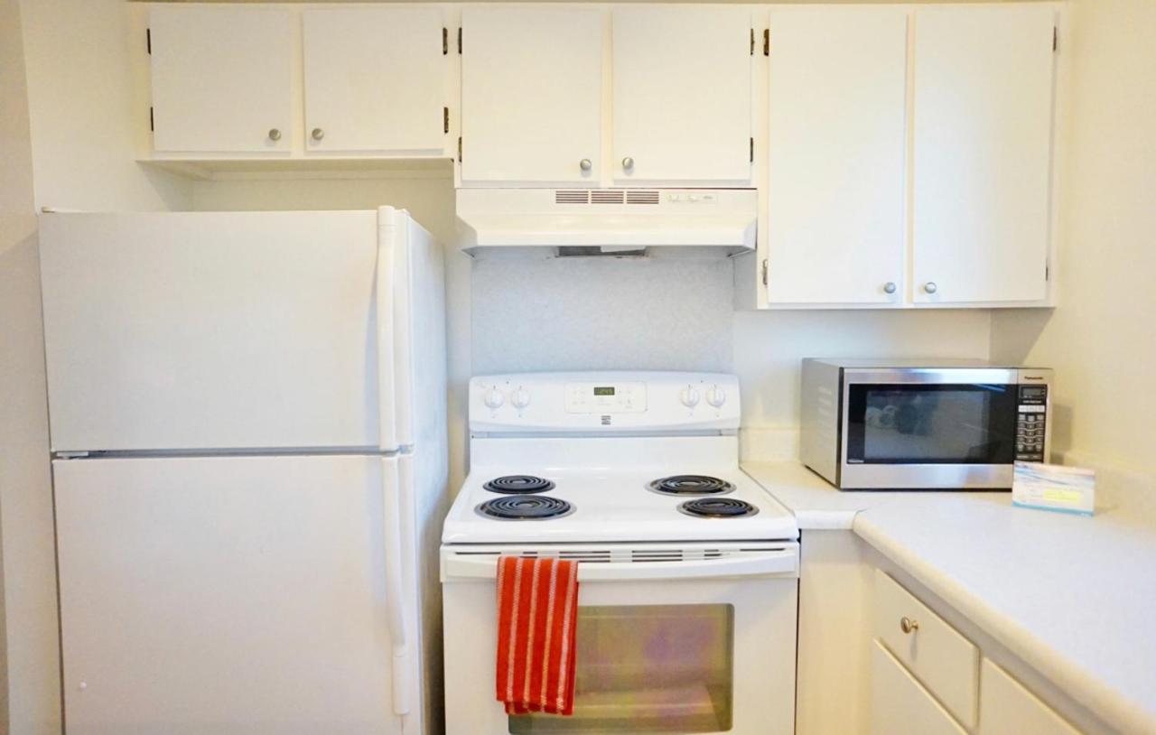 1508- Heart Of Waikiki With Kitchen-Free Parking-King Bed-Corner Unit Lejlighed Honolulu Eksteriør billede