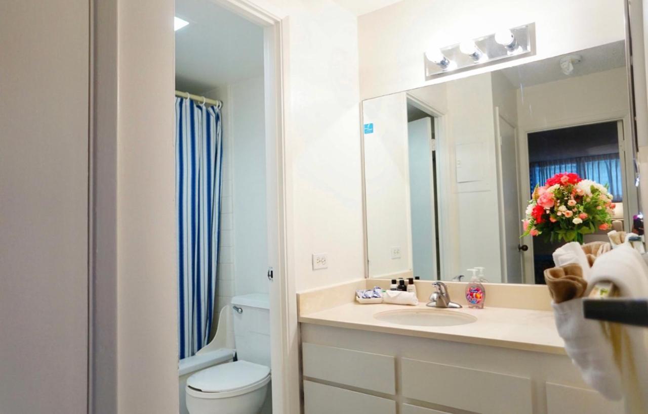 1508- Heart Of Waikiki With Kitchen-Free Parking-King Bed-Corner Unit Lejlighed Honolulu Eksteriør billede