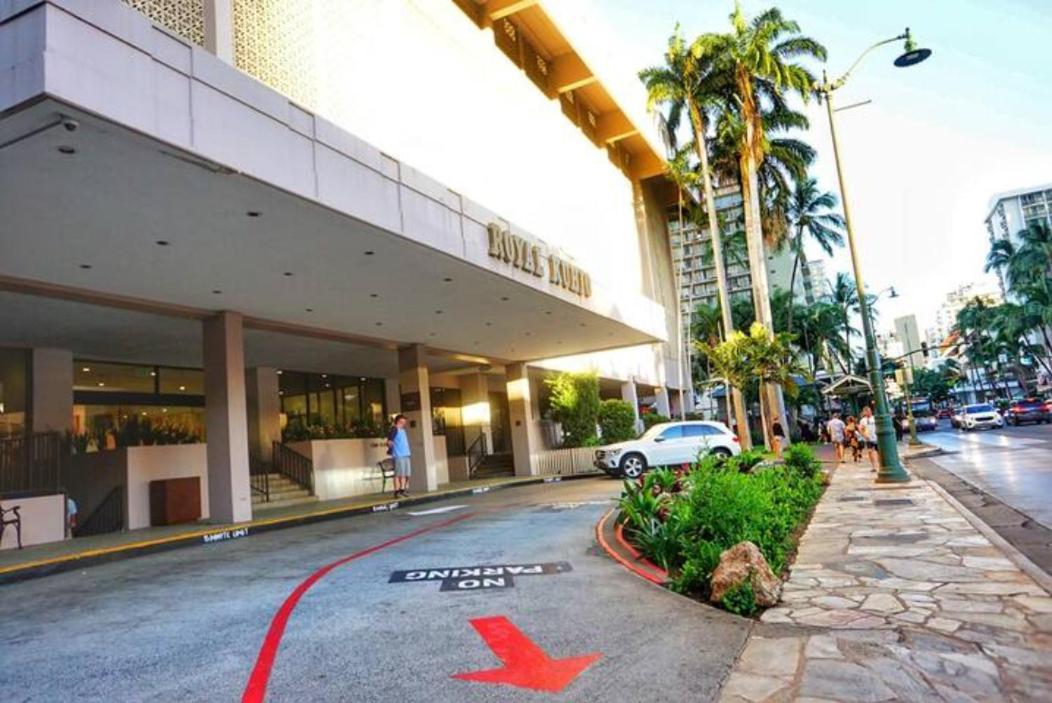 1508- Heart Of Waikiki With Kitchen-Free Parking-King Bed-Corner Unit Lejlighed Honolulu Eksteriør billede